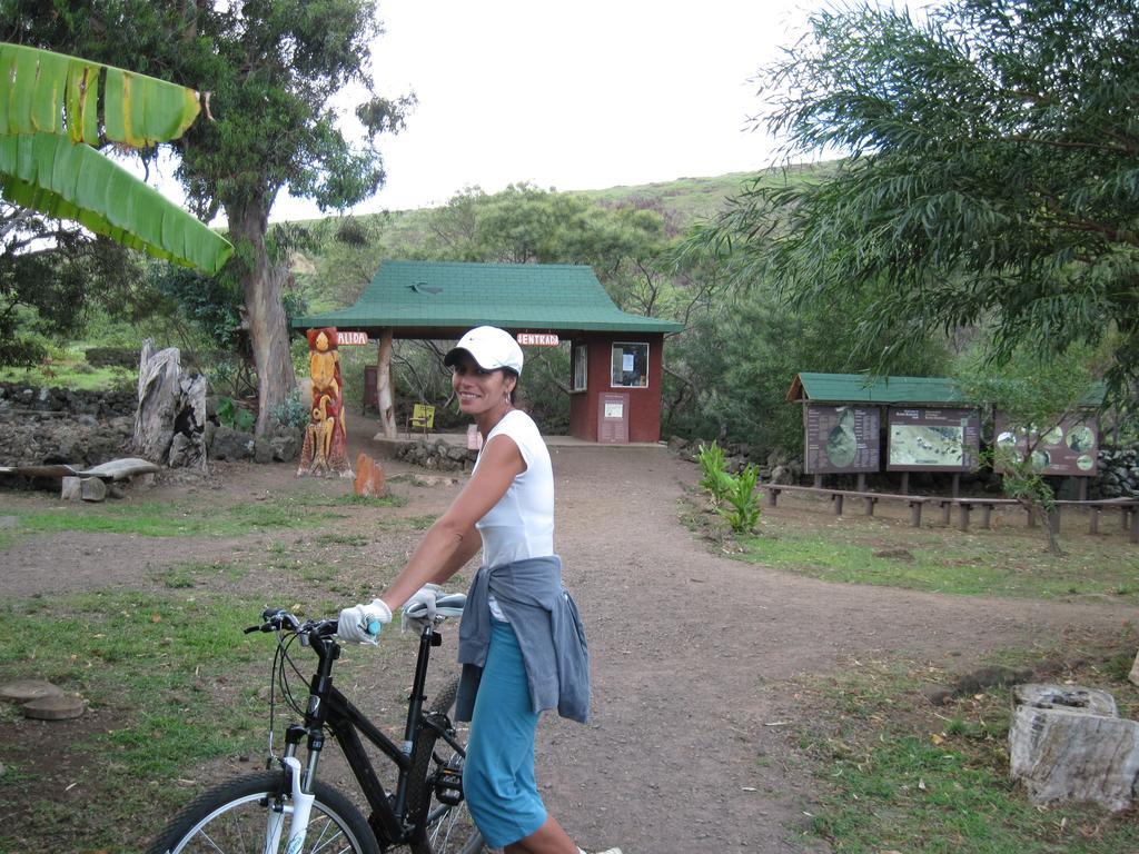 Cabanas Moai Hanga Roa Exterior photo